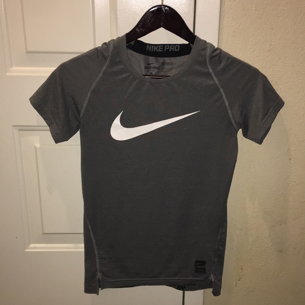 Nike Pro Dri-Fit Child’s / Kids XL Shirt